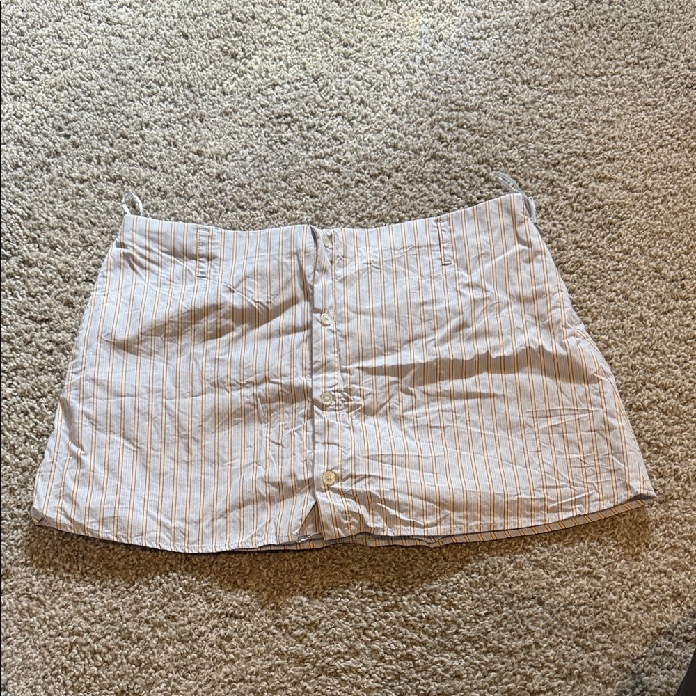 Striped Button-Front Mini Shorts/skirt